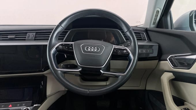 2021 Audi E-tron