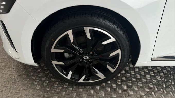 2024 Renault Clio
