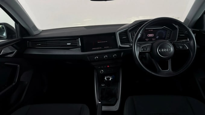 2022 Audi A1