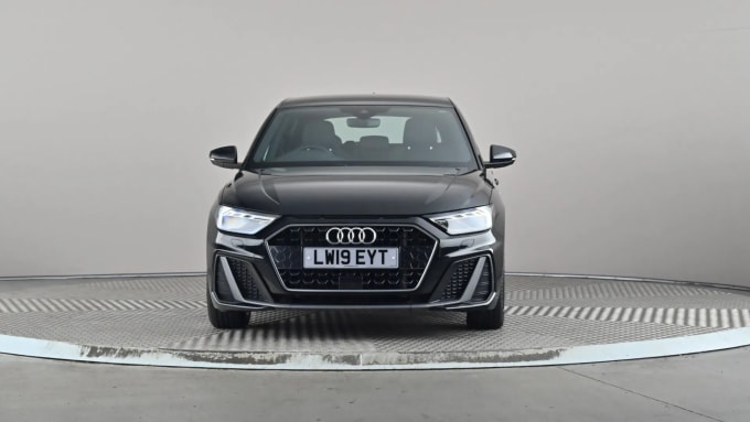 2019 Audi A1