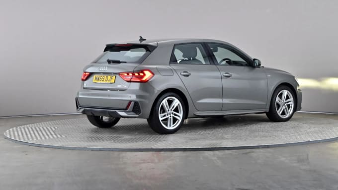 2019 Audi A1