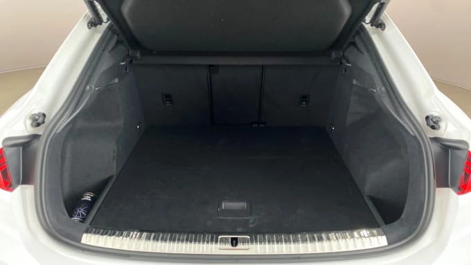 2021 Audi Q3