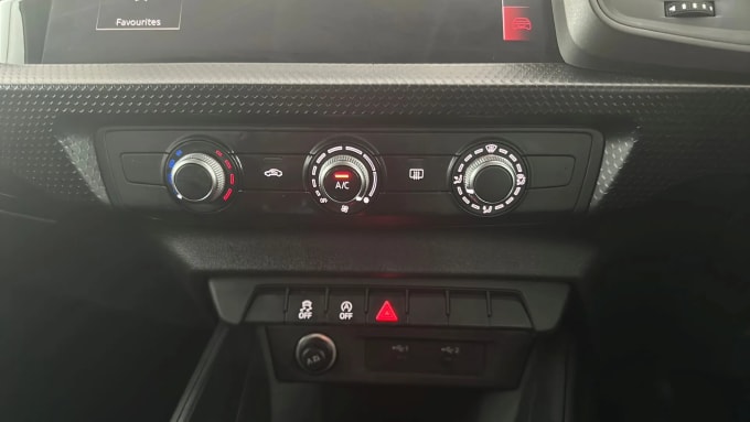 2022 Audi A1