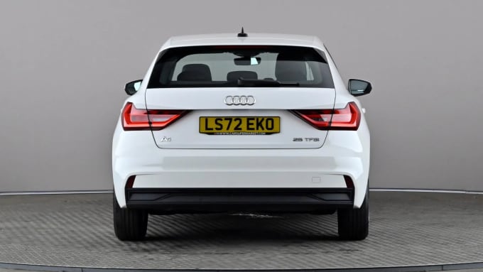 2022 Audi A1