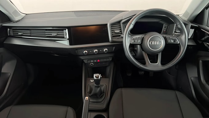 2022 Audi A1