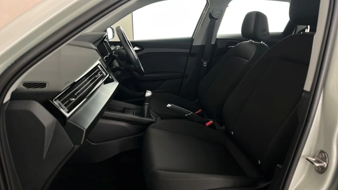 2022 Audi A1