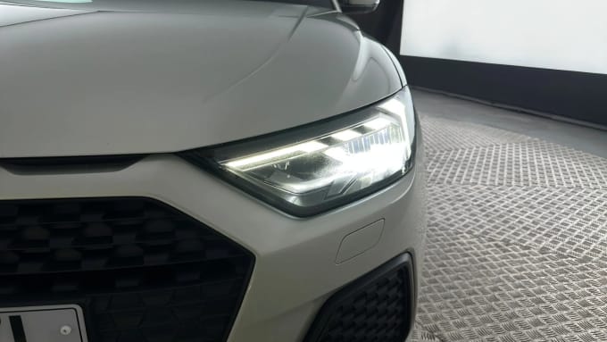 2022 Audi A1