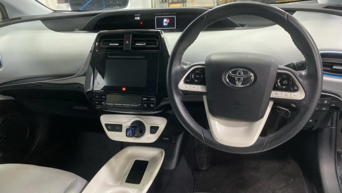 2016 Toyota Prius