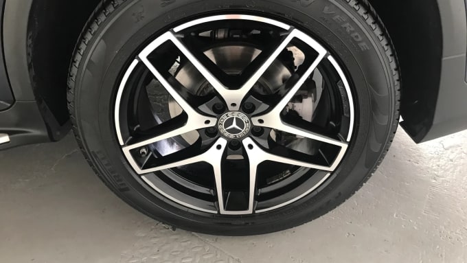 2019 Mercedes-benz Glc