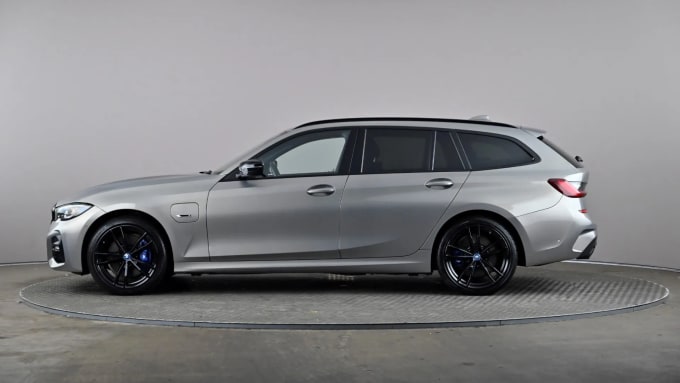2022 BMW 3 Series Touring
