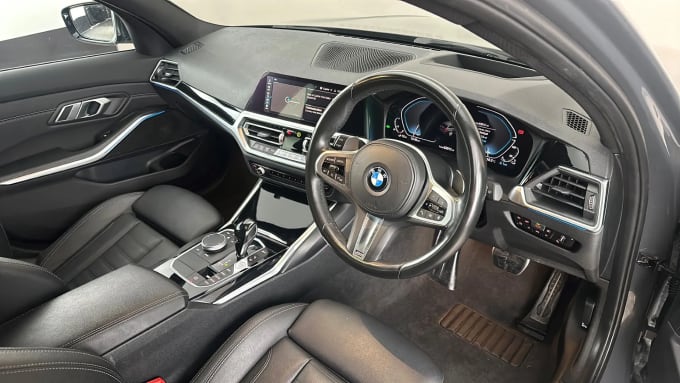 2021 BMW 3 Series Touring