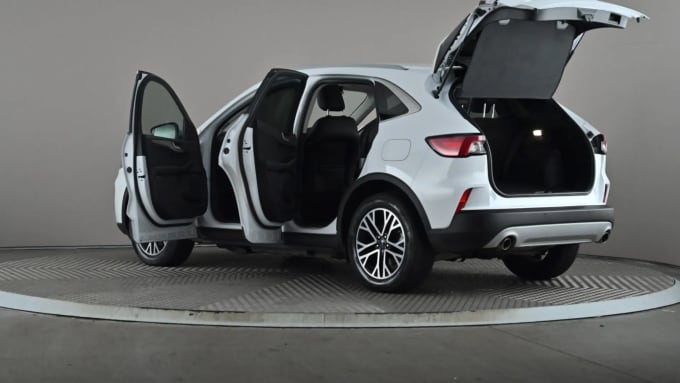 2021 Ford Kuga