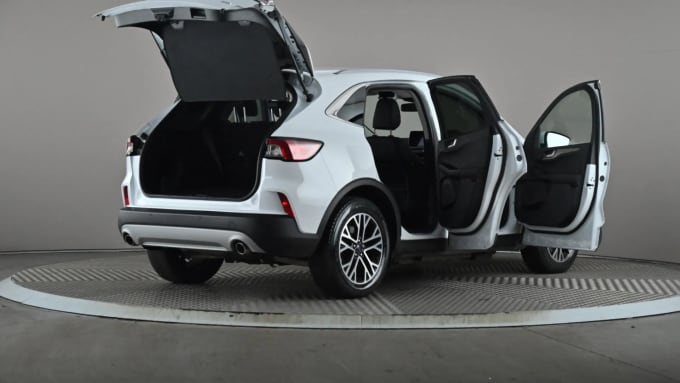 2021 Ford Kuga