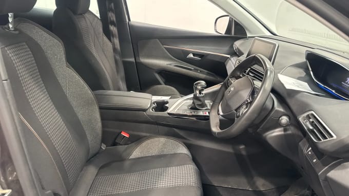2022 Peugeot 3008