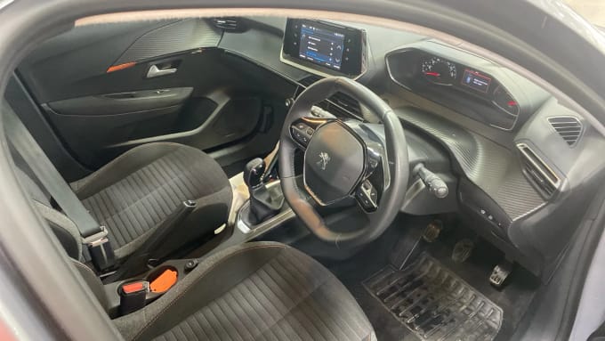 2022 Peugeot 208
