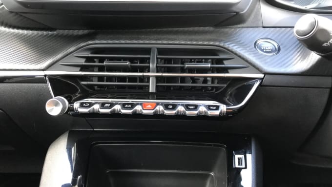 2022 Peugeot 2008