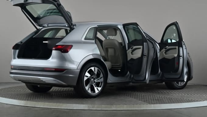 2020 Audi E-tron