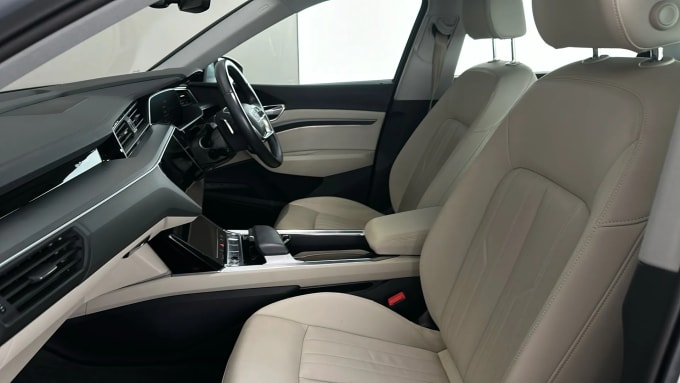 2020 Audi E-tron
