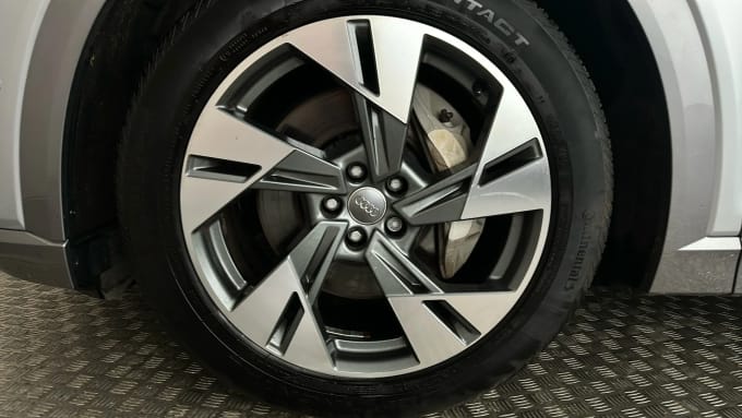 2020 Audi E-tron