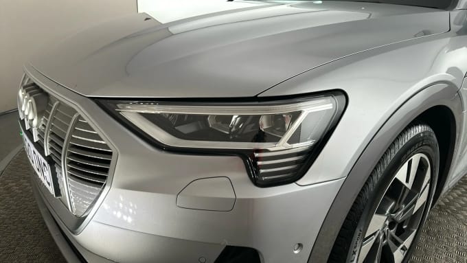 2020 Audi E-tron