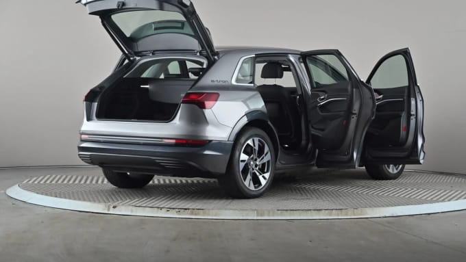 2019 Audi E-tron