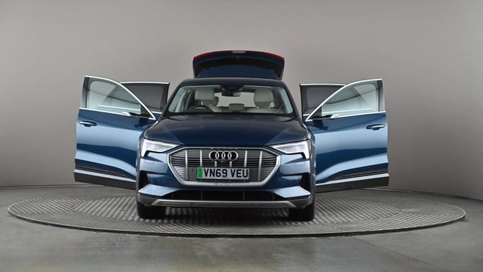 2020 Audi E-tron