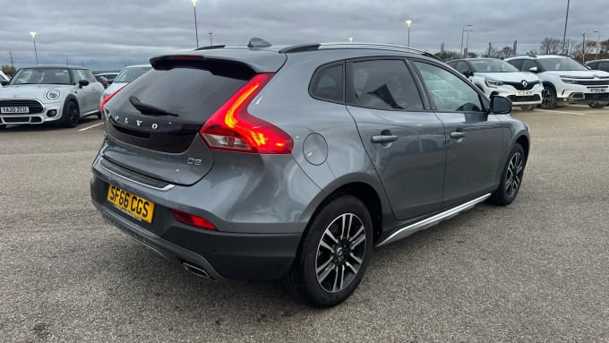 2016 Volvo V40