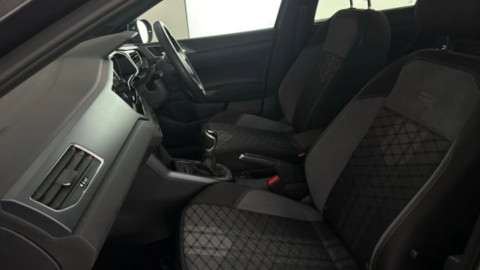 2023 Volkswagen Taigo