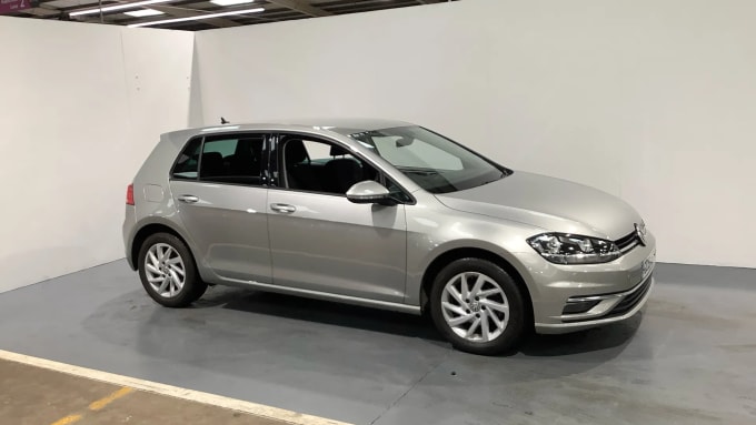 2019 Volkswagen Golf