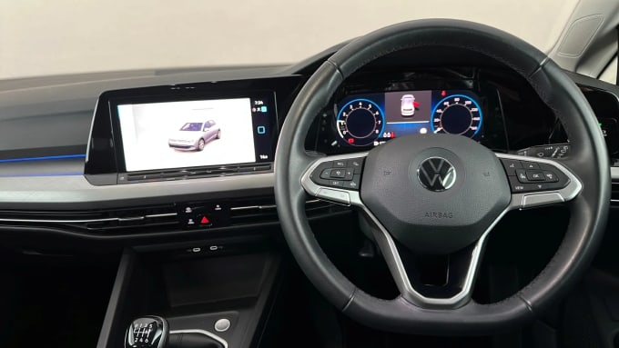 2022 Volkswagen Golf