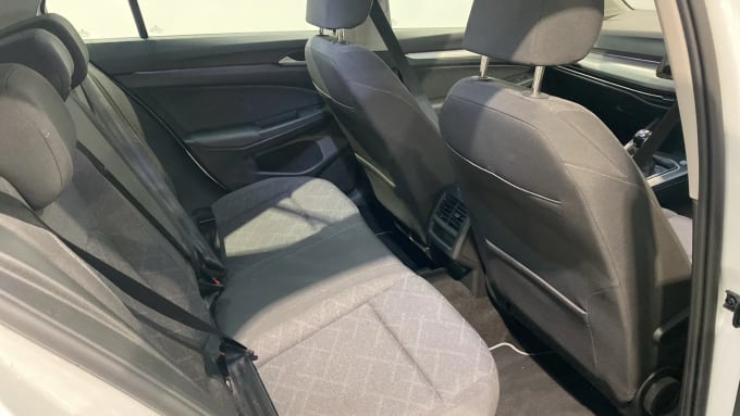 2022 Volkswagen Golf