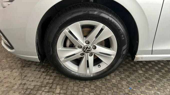 2023 Volkswagen Golf