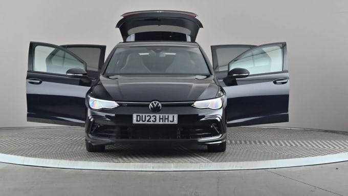 2023 Volkswagen Golf
