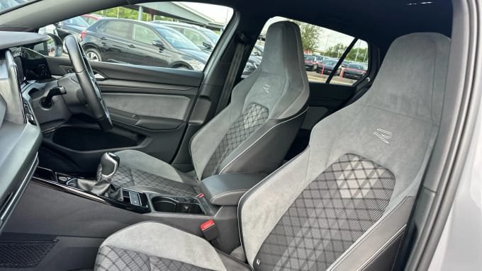 2022 Volkswagen Golf