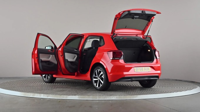 2018 Volkswagen Polo