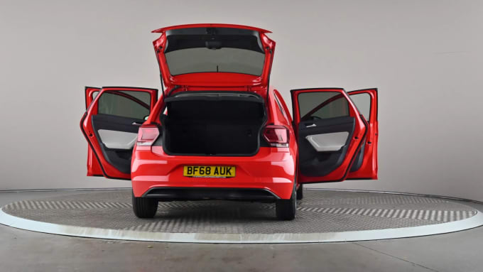 2018 Volkswagen Polo