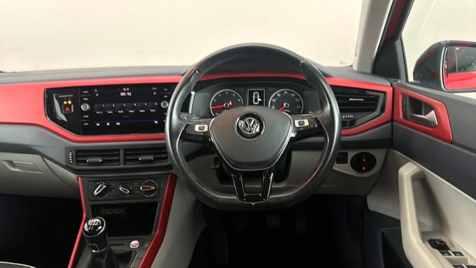 2018 Volkswagen Polo