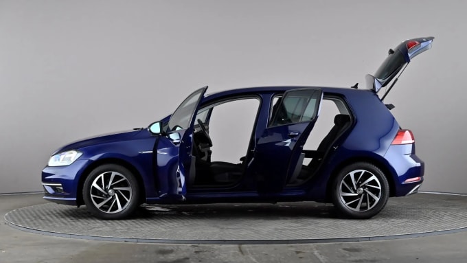2019 Volkswagen Golf