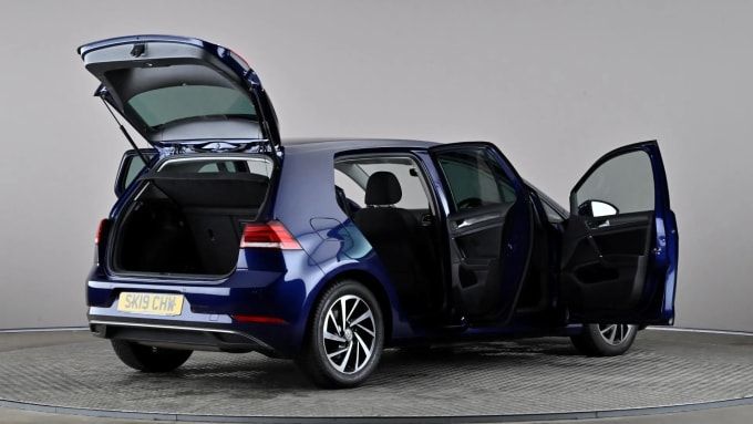 2019 Volkswagen Golf