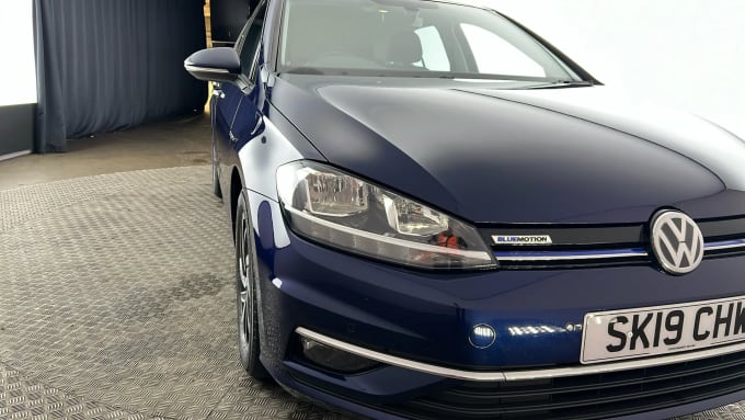 2019 Volkswagen Golf