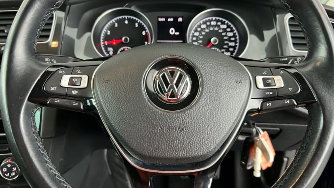 2019 Volkswagen Golf