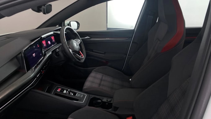 2022 Volkswagen Golf