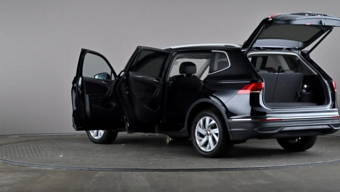 2023 Volkswagen Tiguan Allspace