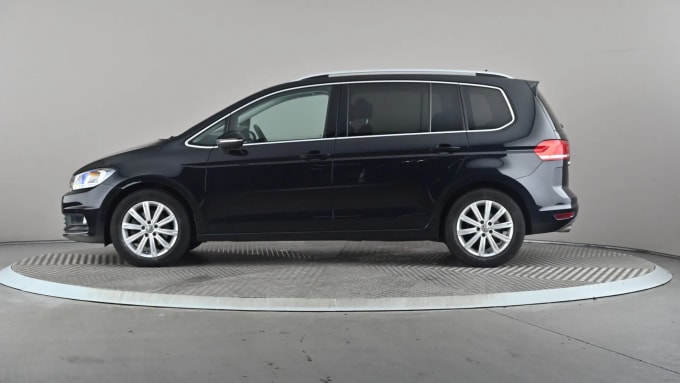 2018 Volkswagen Touran