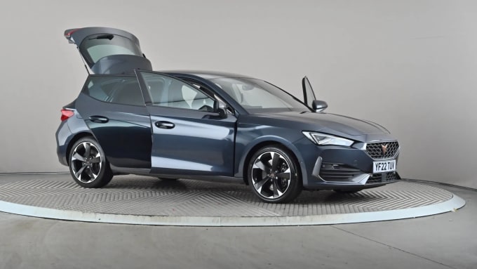 2022 Cupra Leon