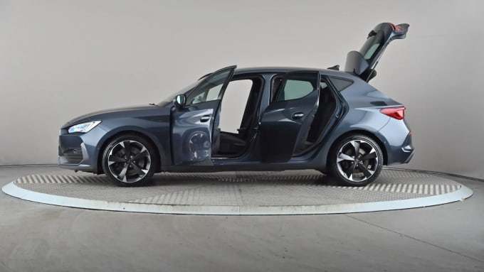 2022 Cupra Leon