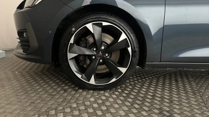 2022 Cupra Leon