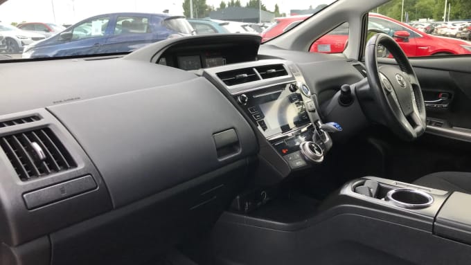 2020 Toyota Prius+