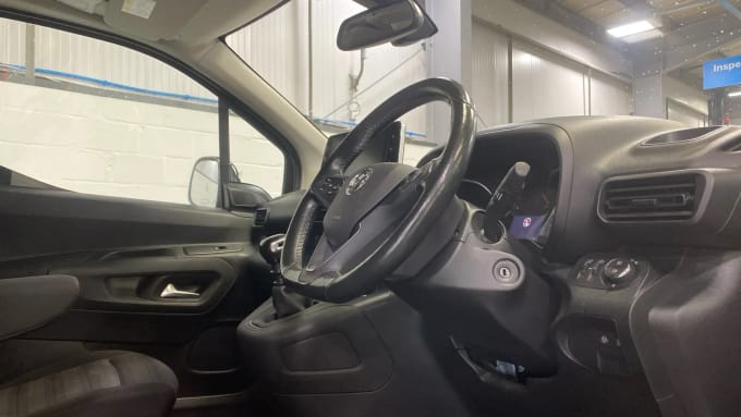 2022 Vauxhall Combo Life
