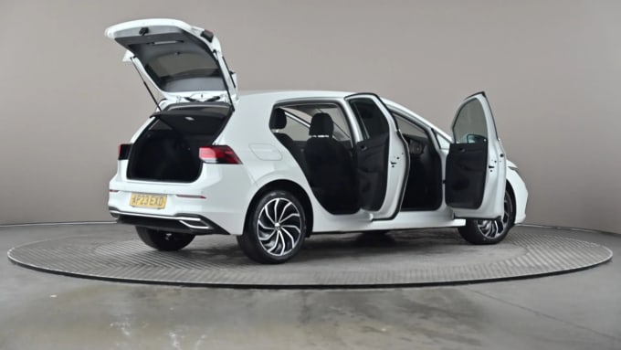 2023 Volkswagen Golf